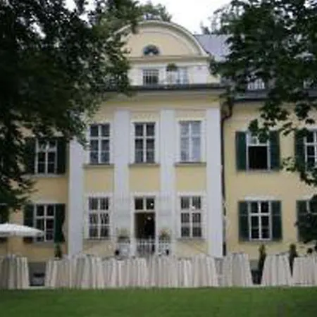 Hotel Trapp 3*